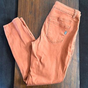 1822 Denim size 6 Jeggings